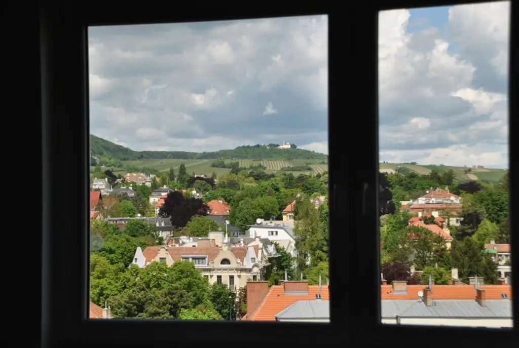 Döblinger Familientraum: 4-Zimmer-Wohnung mit viel Freifläche + Gartennutzung!