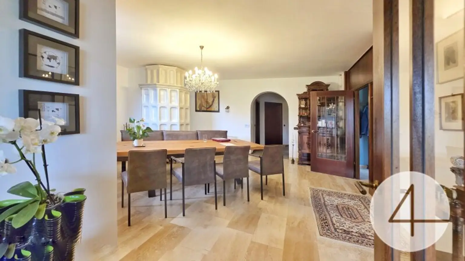 Exklusives Wohnhaus mit Pool, PV-Anlage & Traumgarten!