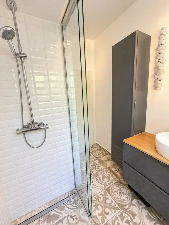 Badezimmer I