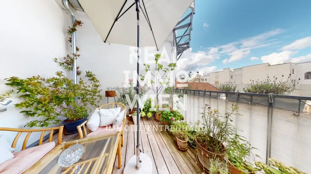 Schottenfeldgasse -  Wunderschöne Wohnung mit Balkon