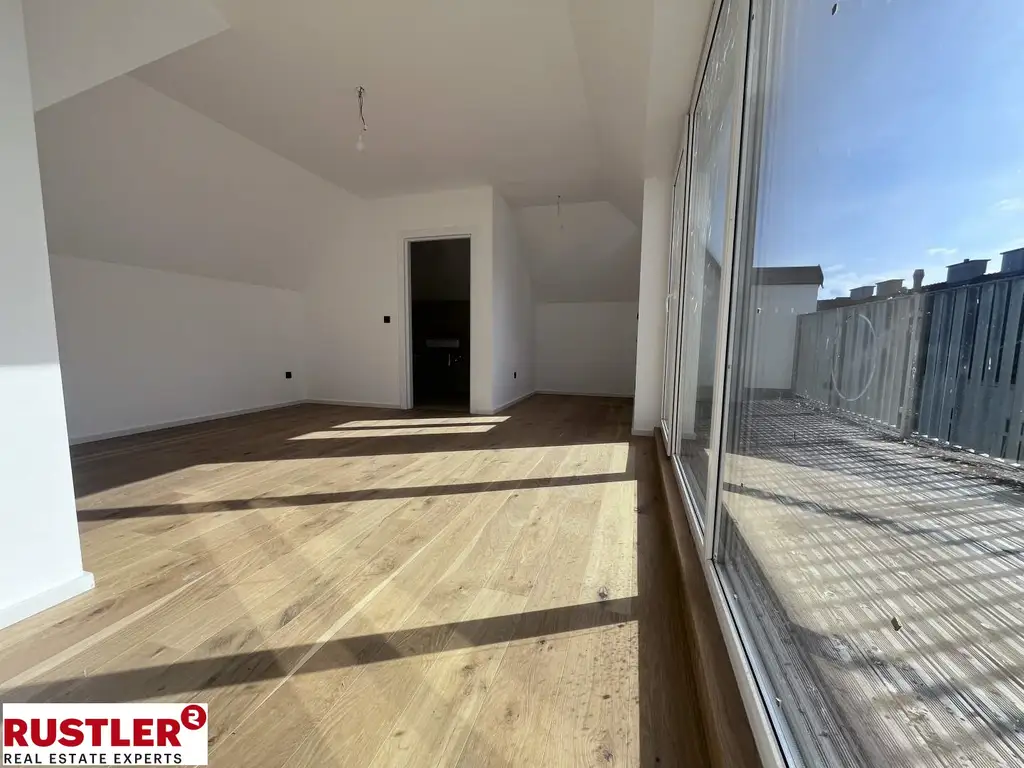 Top moderne Dachgeschosswohnung mit Terrasse & Fernblick | Erstbezug am Reinlpark