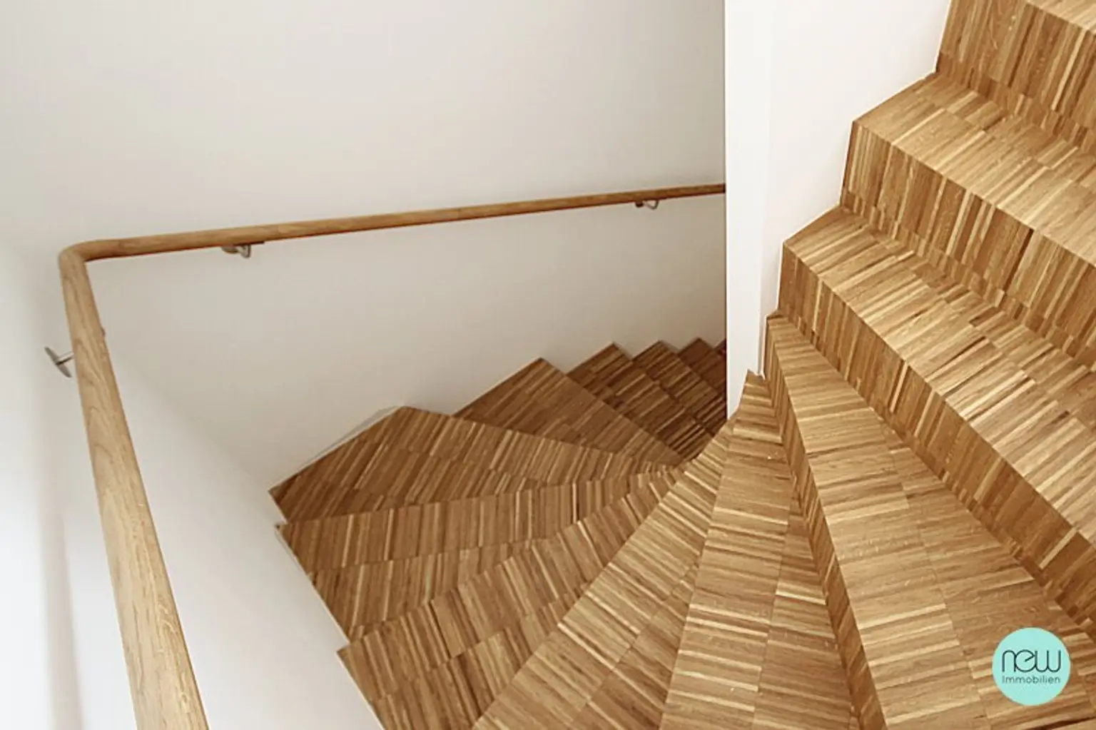 MODERN WOHNEN MIT ALTBAUAMBIENTE - URBAN IN GRÜNER UMGEBUNG