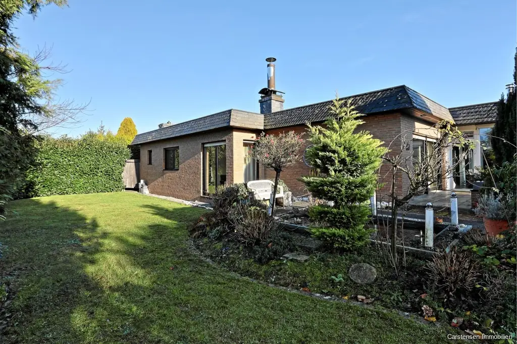 BUNGALOW MIT CHARAKTER UND DETAILS, DIE BEGEISTERN ... AUTHENTISCH ... GROßZÜGIG ... VIELSEITIG
