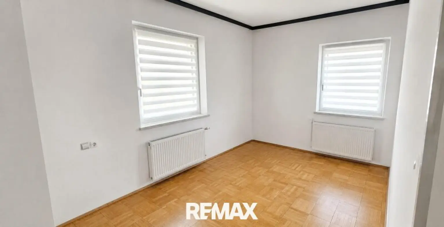 2. SZ  13,6m²  2. Schlafzimmer (digital geräumt)