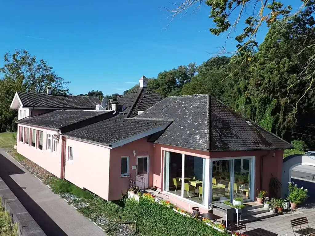 Landmotel und Restaurant in Toplage an der Donau – Blick auf Maria Taferl inklusive!