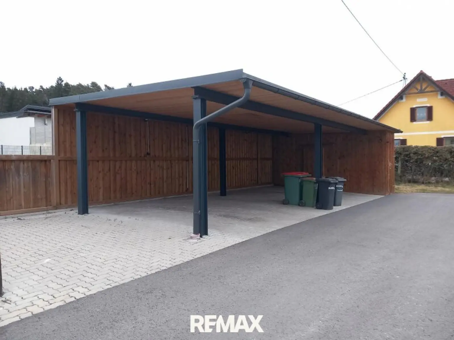 Carport