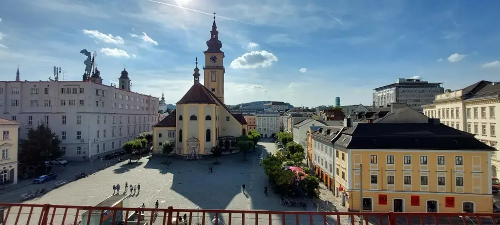 Citywohnung - 2 Zimmer Wohnung  im Dachgeschoss