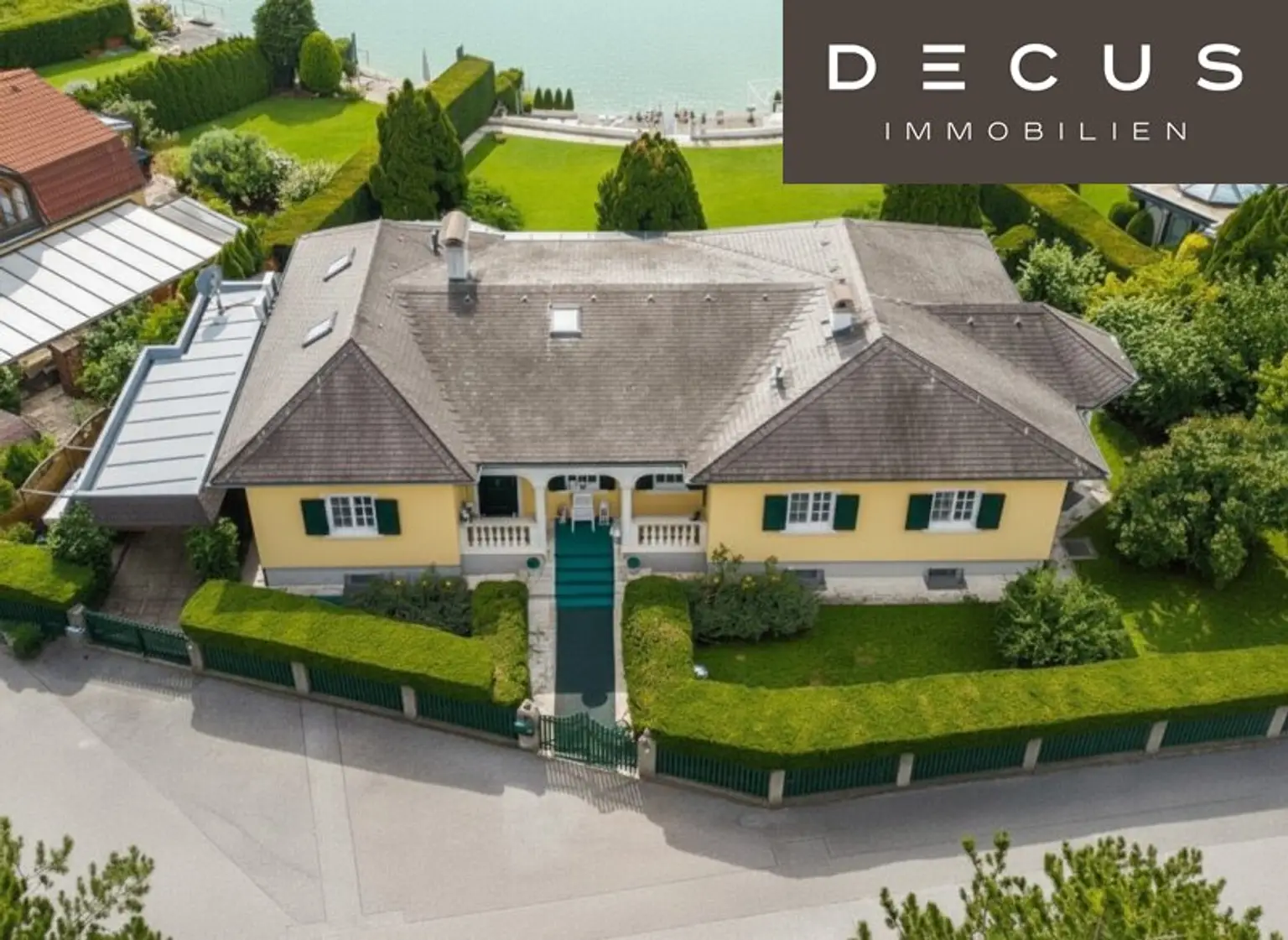 Seevilla Elisabeth | exklusiver Doppelgrund am privaten Seeresort