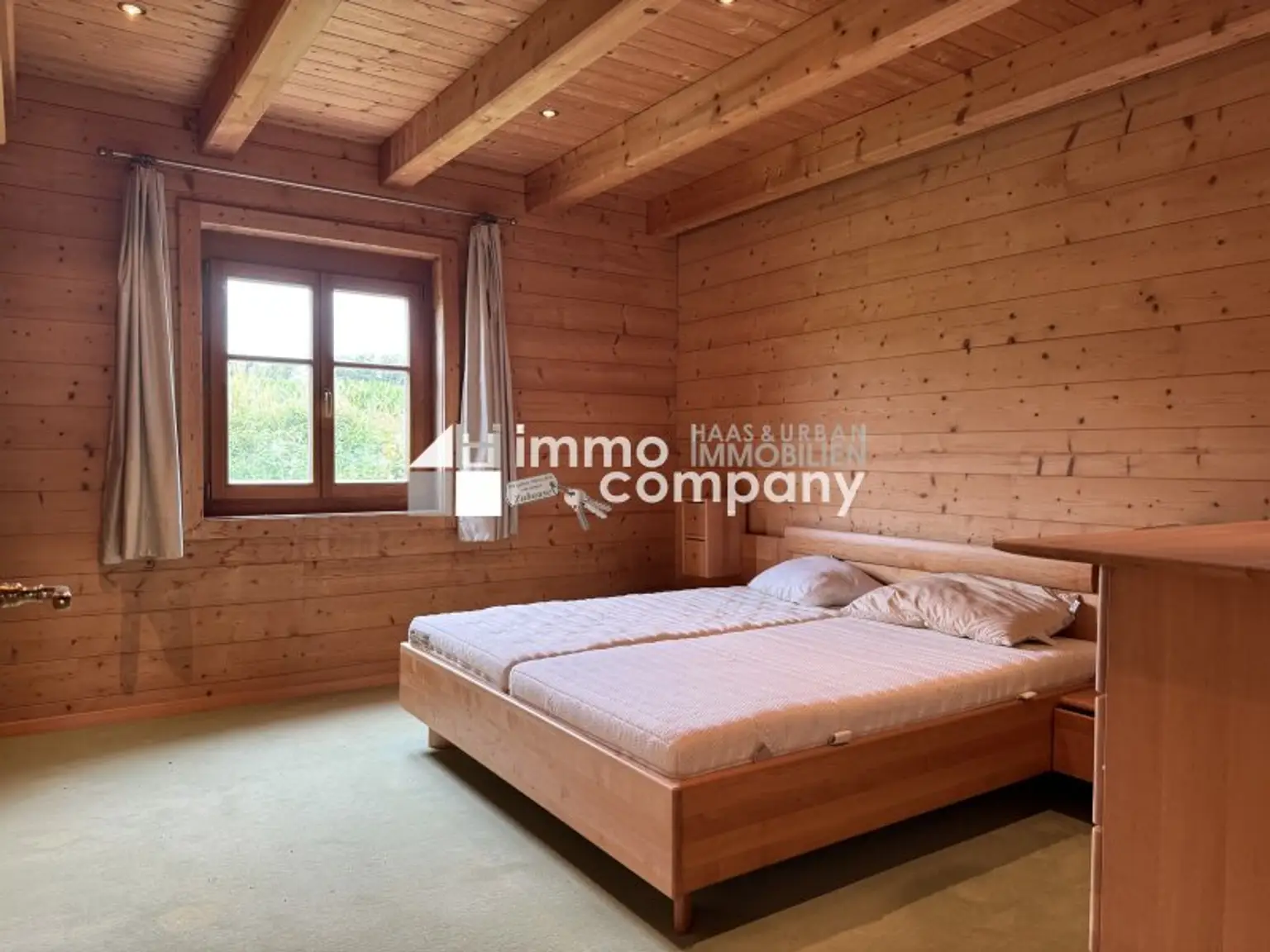 Traumhaftes 300 m² Einfamilienhaus!! inkl. Büro oder Ordinationsräume, top gepflegt!