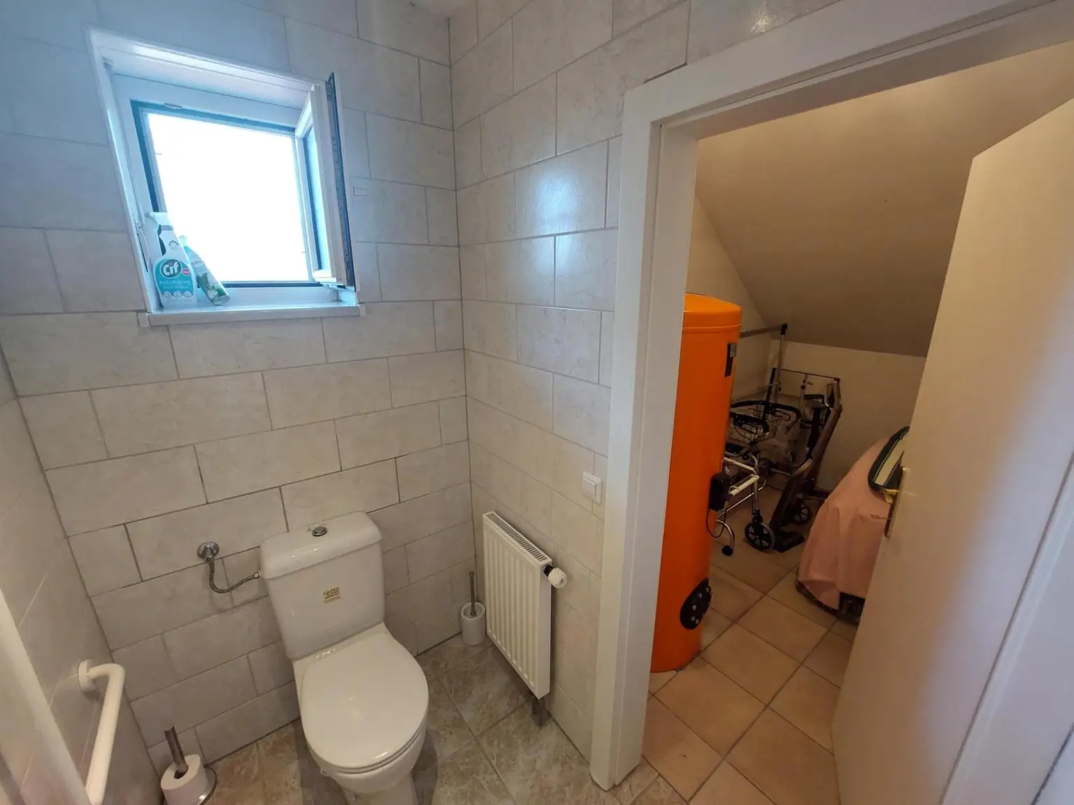 Einfamilienhaus mit Doppelgarage und Schwimmhalle in Guntramsdorfer Bestlage