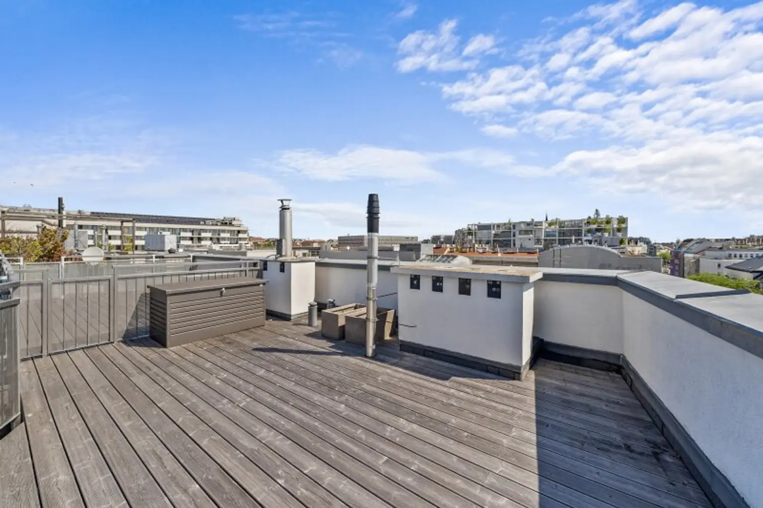 Licht Luft Luxus - Exklusive Dachgeschoss-Maisonette mit Terrassen & 360° Panoramablick