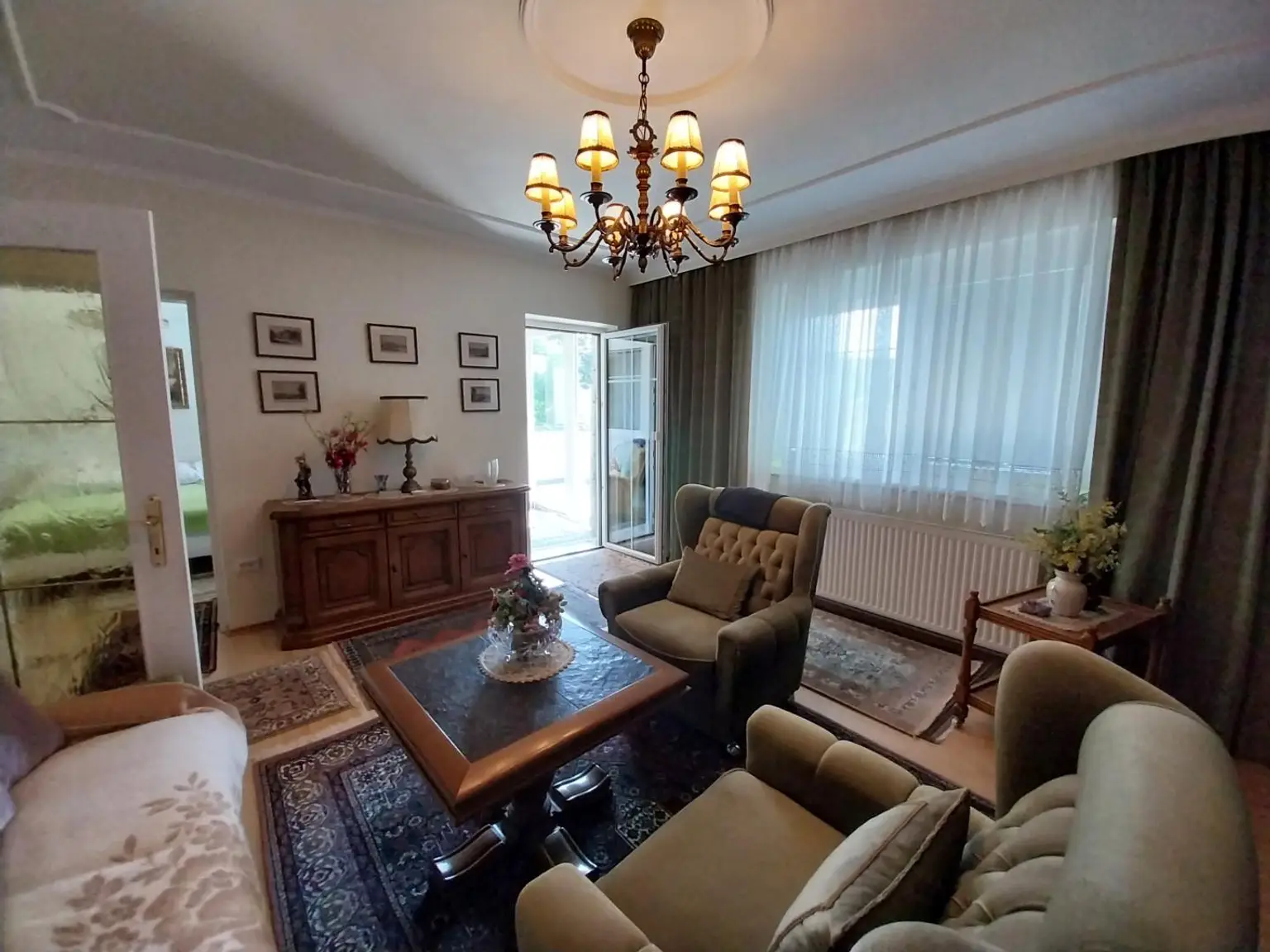 Sehr gepflegtes Einfamilienhaus, idyllische Grünlage in 3032 Eichgraben zu kaufen.