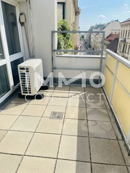 Balkon 2/ von Wohnzimmer