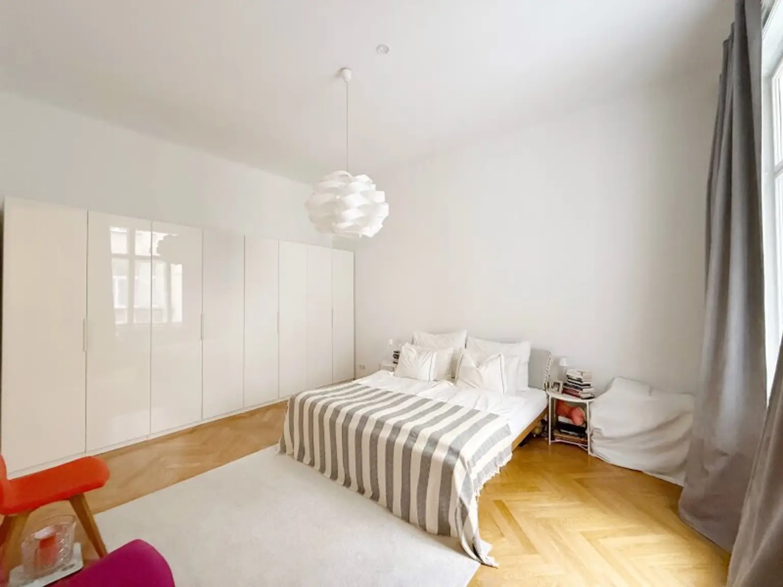 Großzügige 3,5-Zimmer-Wohnung mit Balkon im Herzen von Wien (unmöbliert)