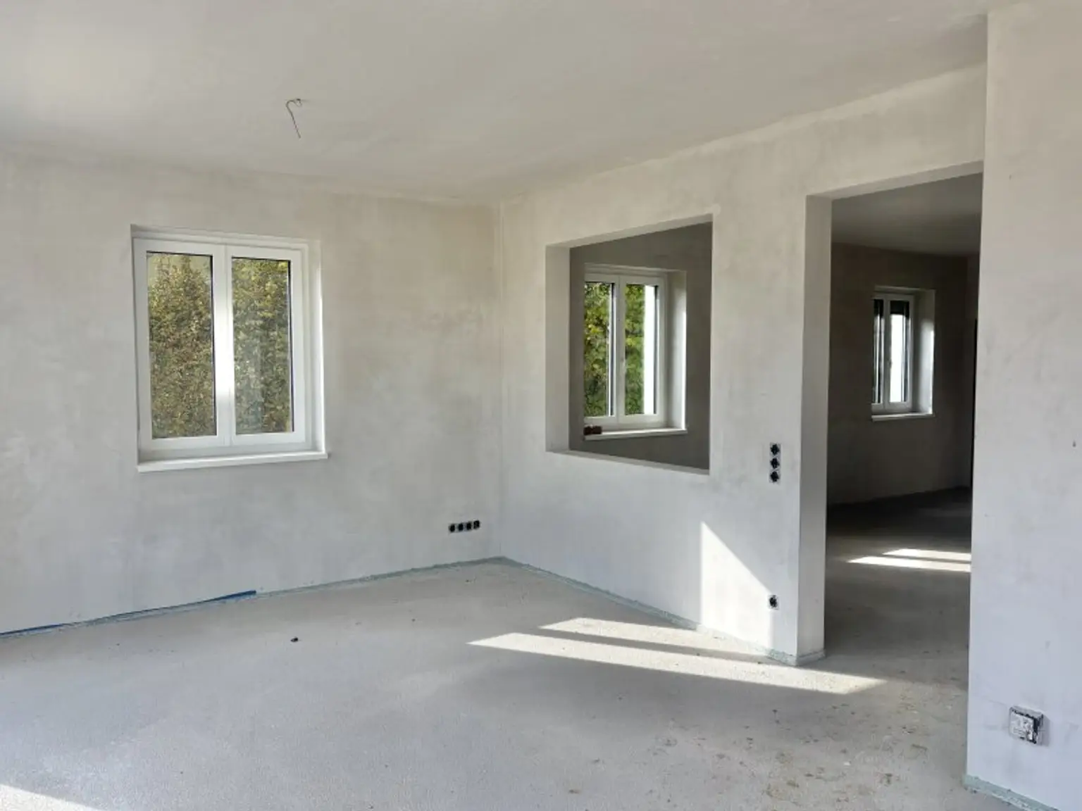'' ZEITGEIST '' Exklusives Einfamilienhaus in beschaulicher Ruhelage - Fertigstellung Dez. 2025 !!