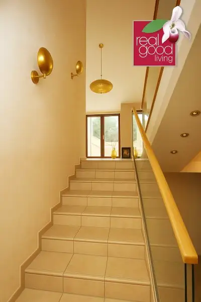 Exklusive Villa mit Pool, Terrassen, Wintergarten & Garage mit ca. 100 m² in Klosterneuburg-Weidling !!