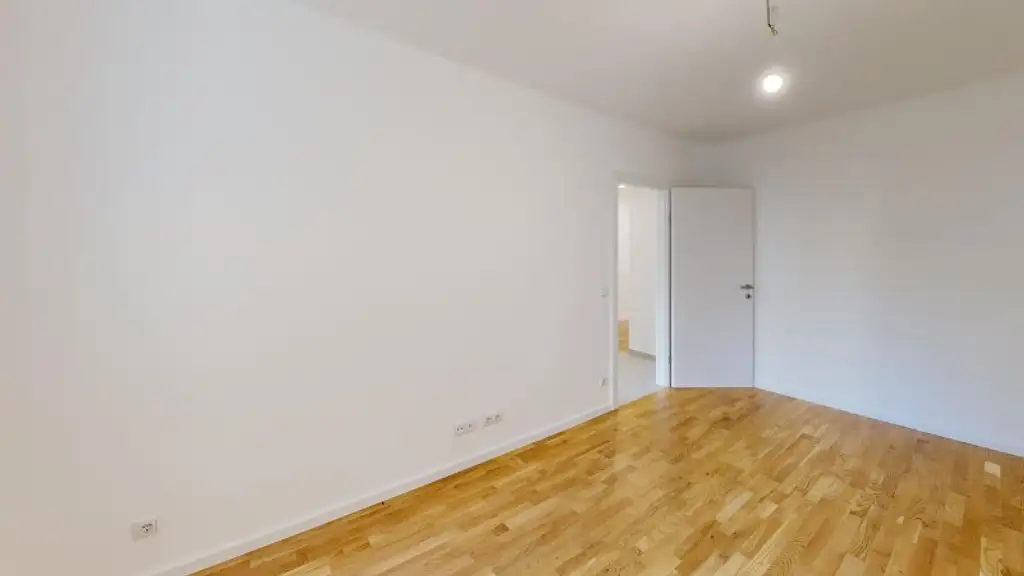 Einziehen und genießen: Erstbezug nach Kernsanierung 4-Zimmer-Wohnung im 19. Bezirk nahe Obkirchergasse