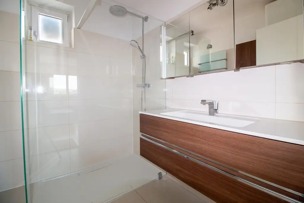 3 Zimmer Eigentumswohnung – bezugsfertig mit Tiefgarage