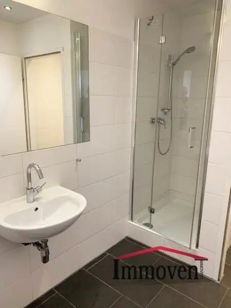 Großzügige 4-Zimmerwohnung in Ruhelage mit Park Blick!