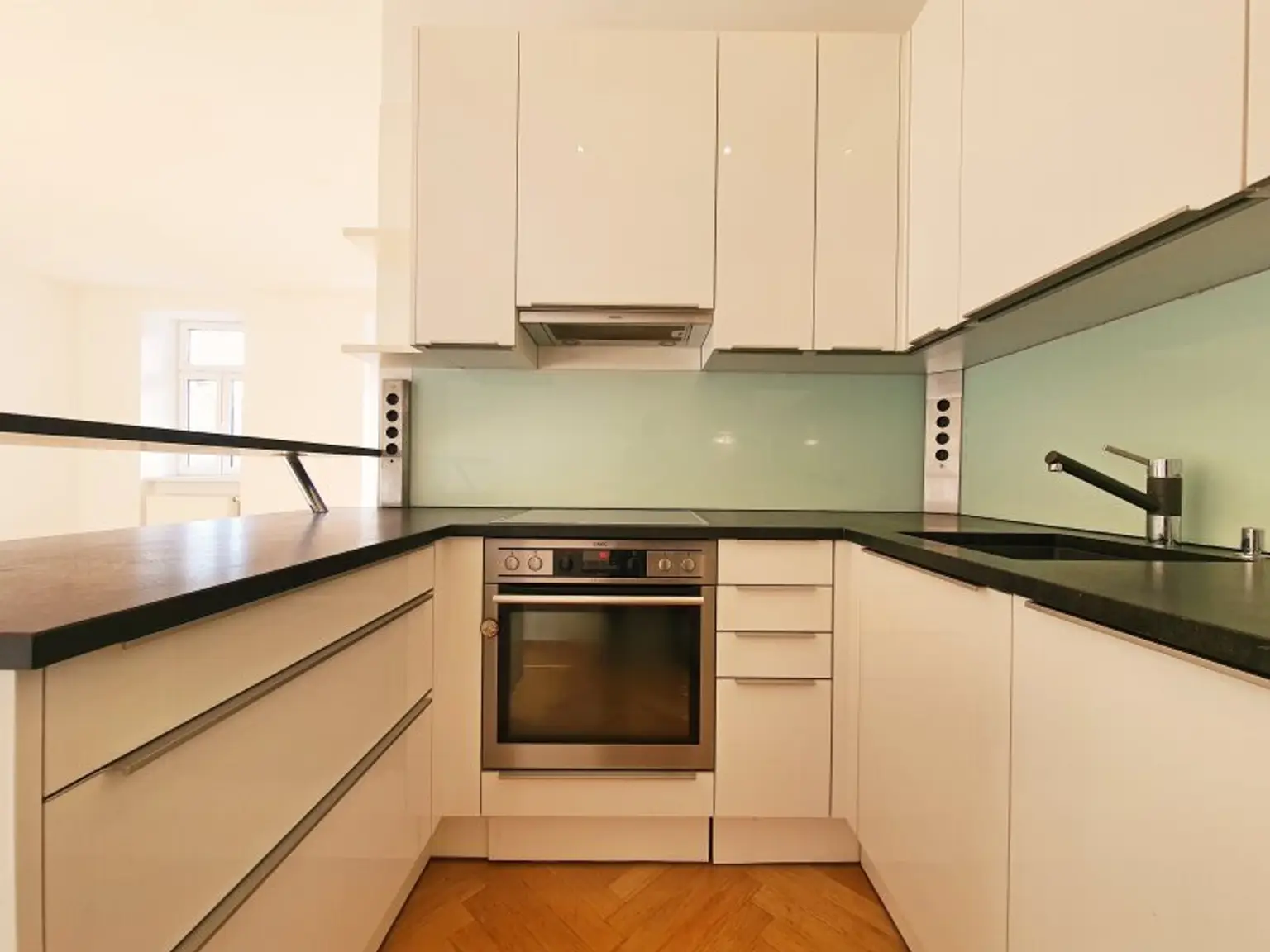 Vollausgestattete Küche