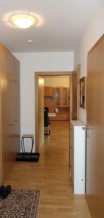Provisionsfrei: möblierte 2-Zimmer-Neubauwohnung mit großem Balkon und Autostellplatz - zentral in Semriach