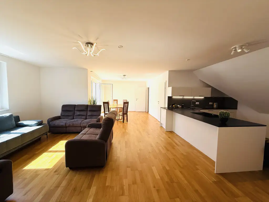 WOHNTRAUM | GRÜNLAGE | RUHIG | PERFEKTE VERKEHRSANBINDUNG