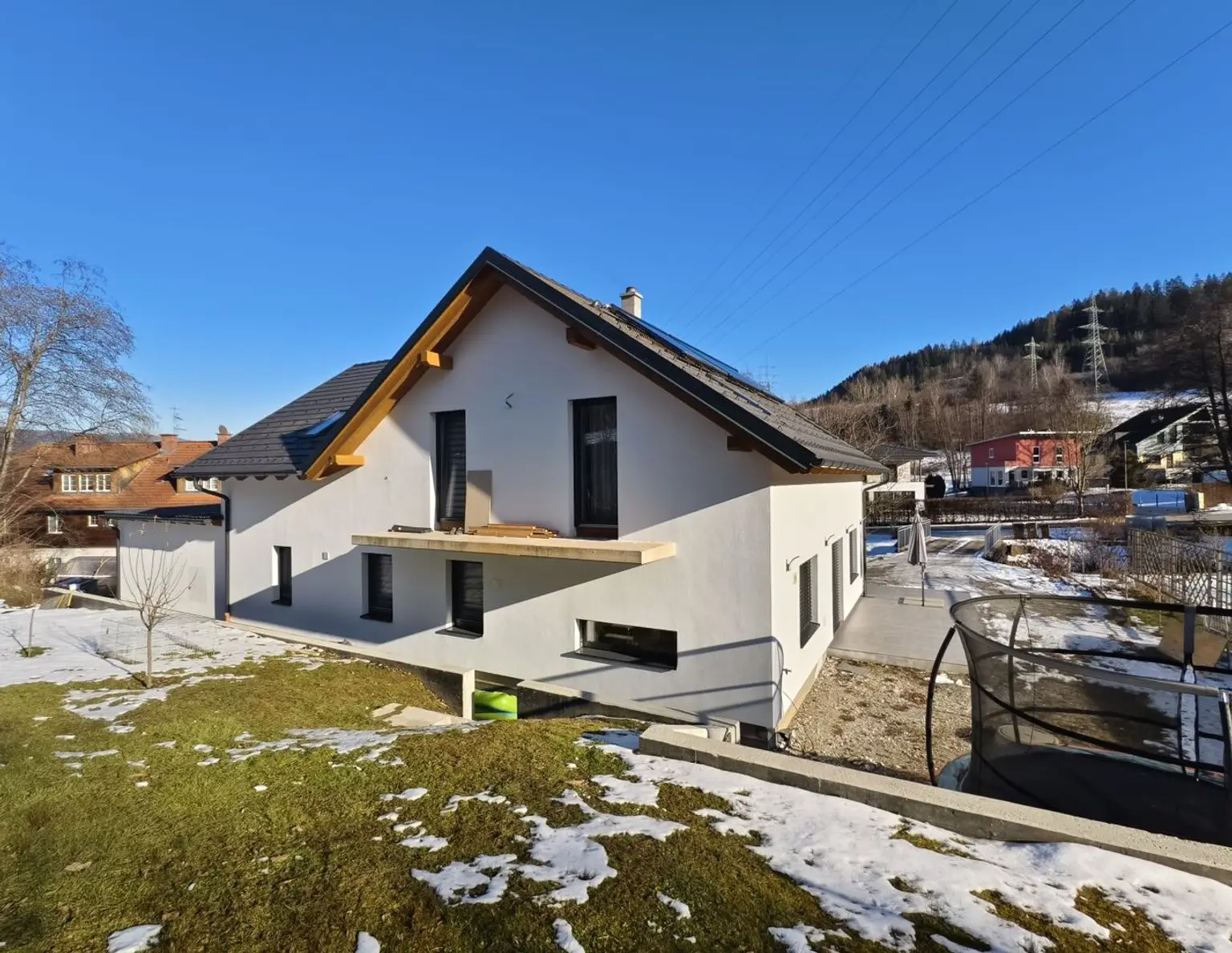 ** PREISSENKUNG!! ** Exklusives großzügiges Ein/ Zweifamilienhaus in ruhiger Lage