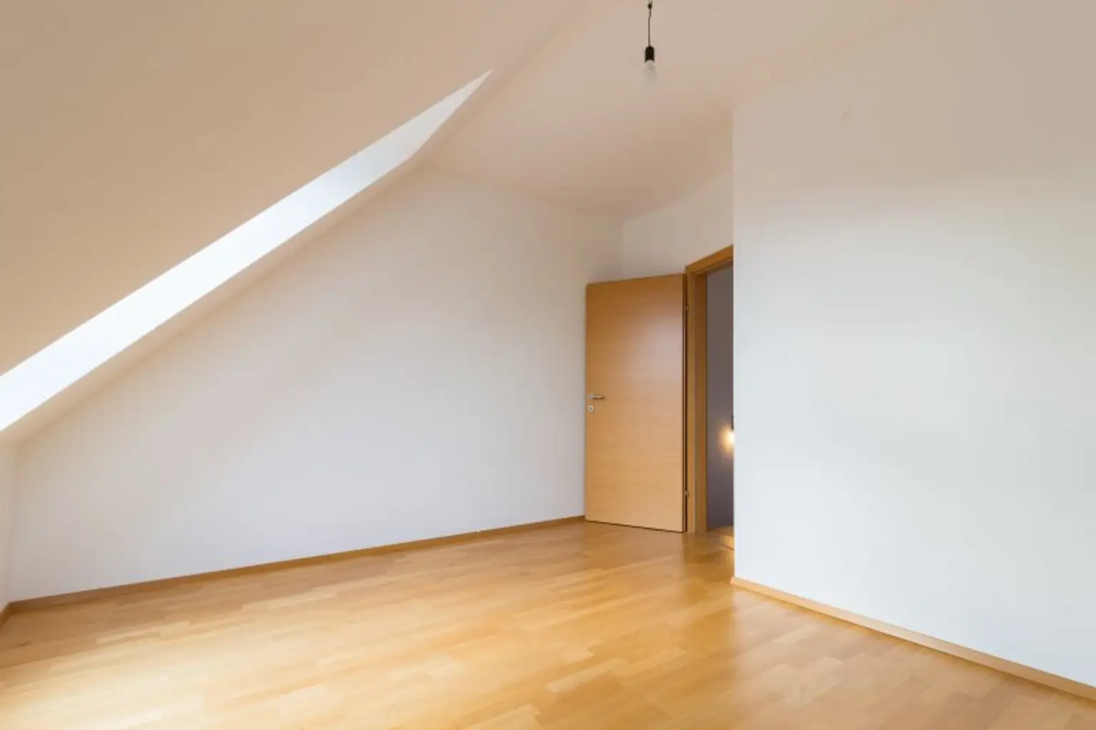 + INNENSTADT-WOHNTRAUM+ 4 Zimmer Wohnung nähe Wiener Prater und Innenstadt zu mieten!+