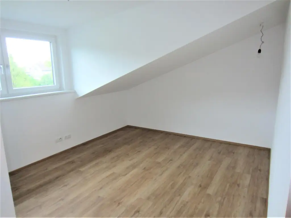 Gemütliche Mansardenwohnung mit Südbalkon und Weitblick!