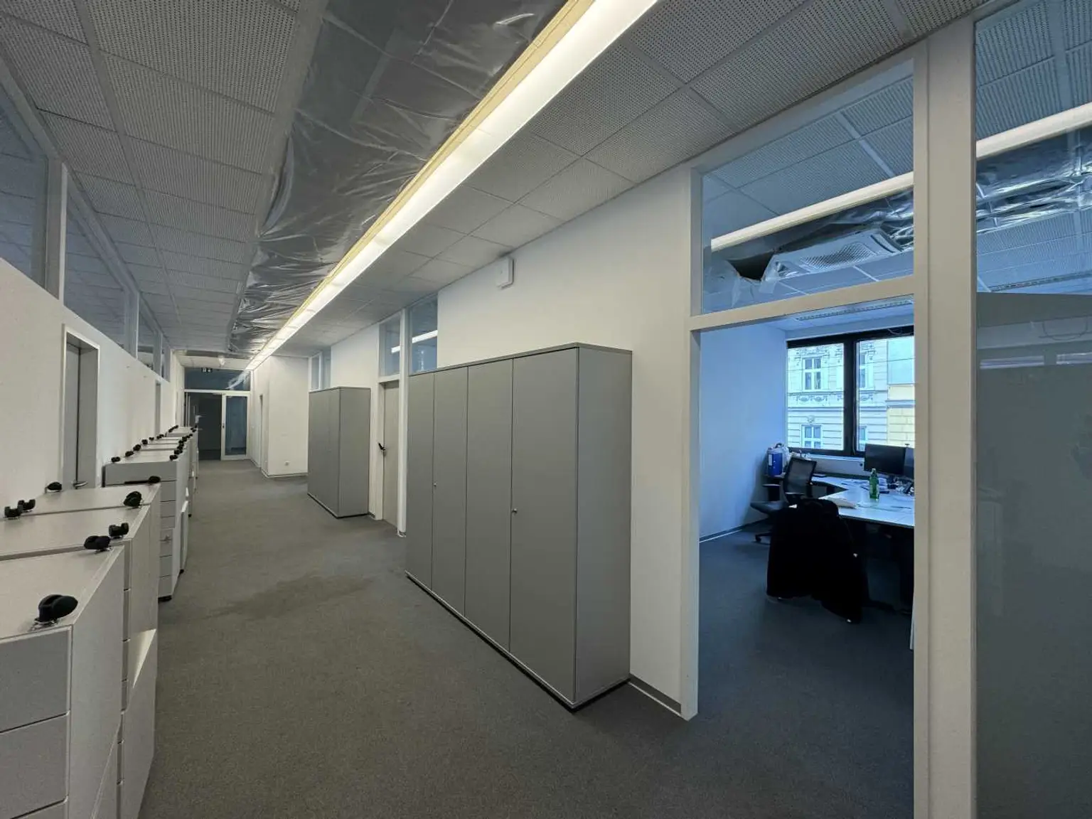 Bürofläche in modernem Gebäude zur Untermiete!