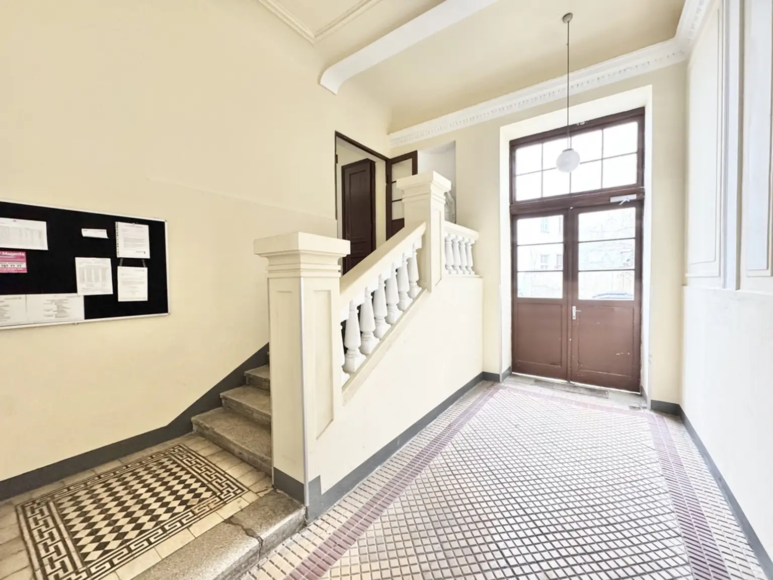 TOPLAGE | HELLE SINGLEWOHNUNG | U-BAHN-NÄHE