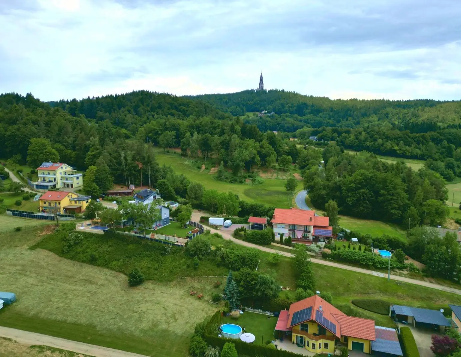 Klein aber fein! Sonniger Baugrund mit Bauplanung