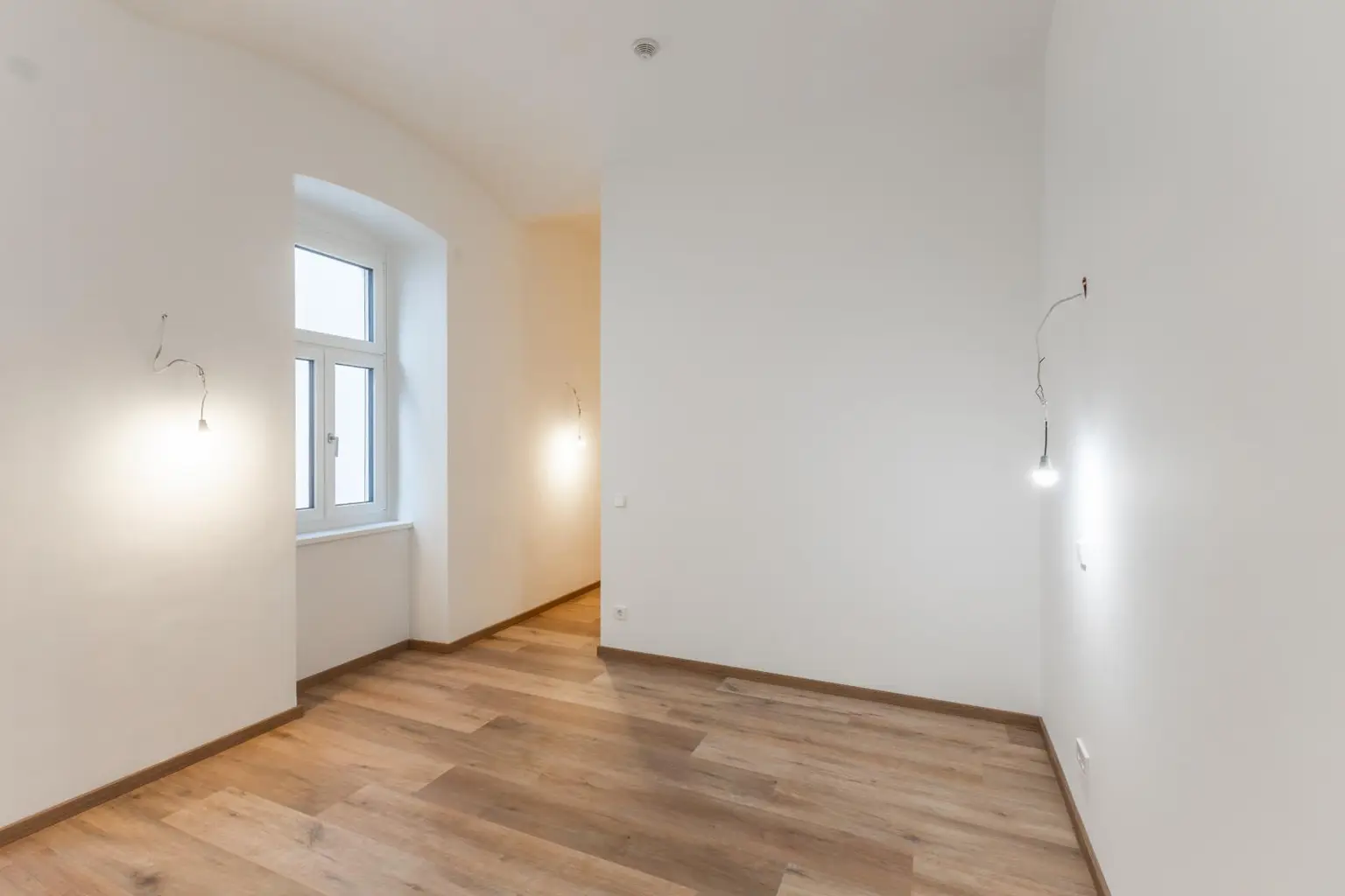 Erdgeschoßwohnung mit separatem Eigengarten