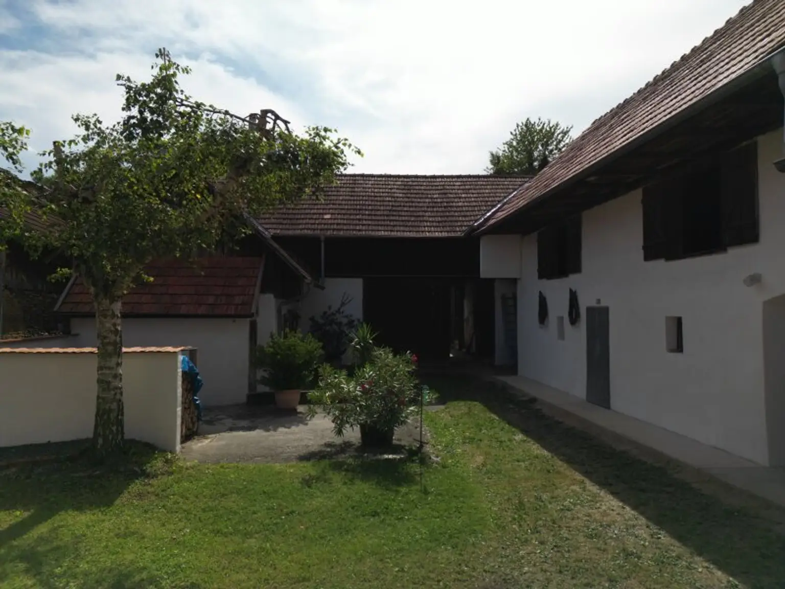 EINFAMILIENHAUS - ehemaliges BAUERNHAUS im Ortsverbund