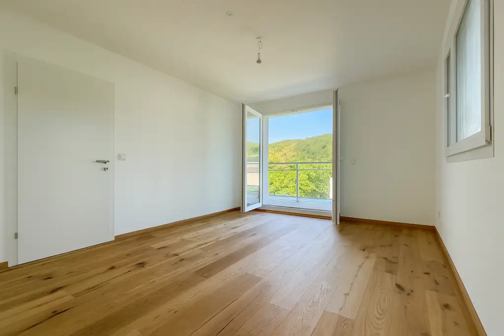 Wohnen mit Stil am Stadtrand – Naturnähe trifft auf urbanen Luxus