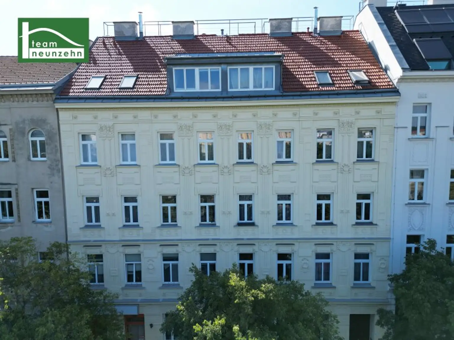 Panoramablick-Wohnung mit Dachterrasse nahe U6 Meidling zwischen Schönbrunn und Wienerberg - Frisch renoviert!