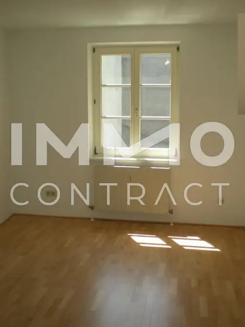 ** Ruhige 2-Zimmer Wohnung am Hauptplatz 15-16 , Top 18 **