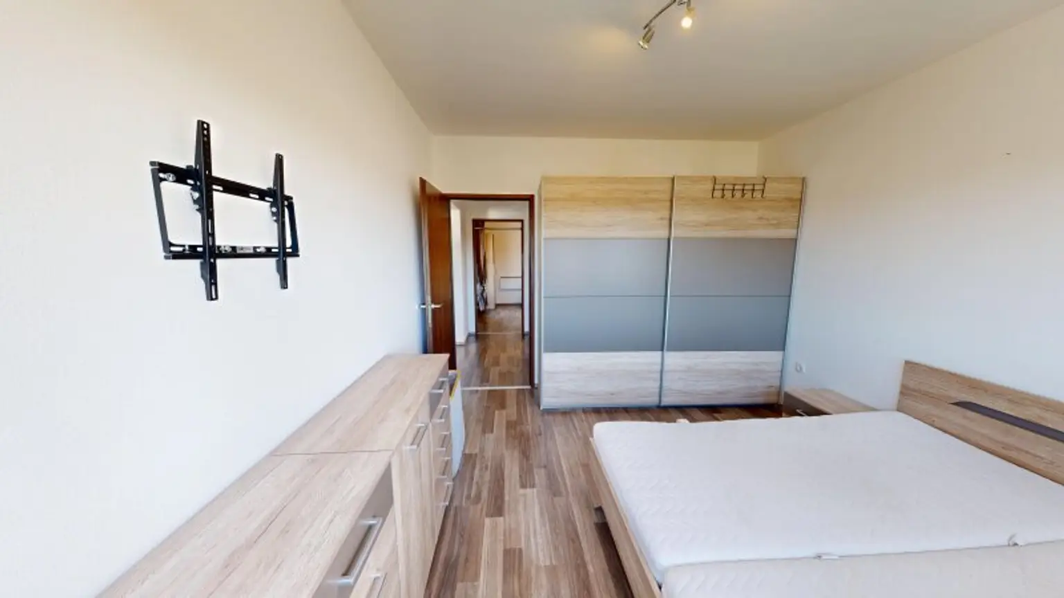 Ihr Traum vom Eigenheim – Helle Wohnung sucht neue glückliche Besitzer