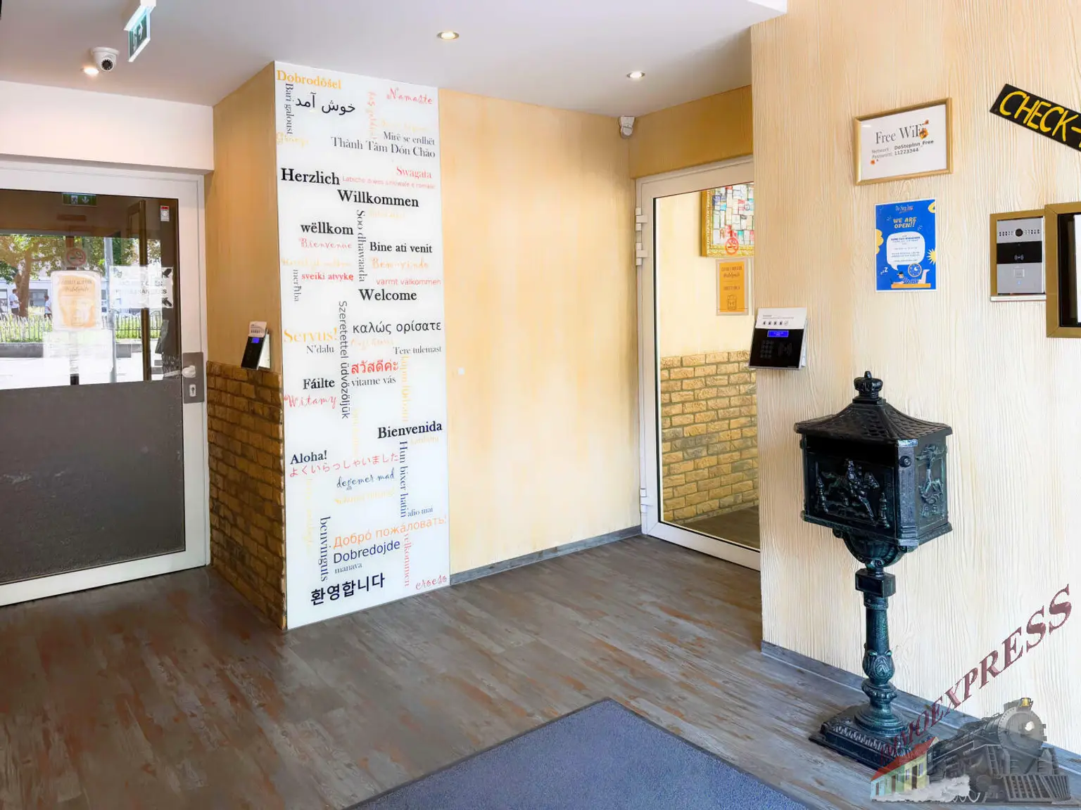 Hostel 1040 Wien Südtirolerplatz beim Hauptbahnhof
