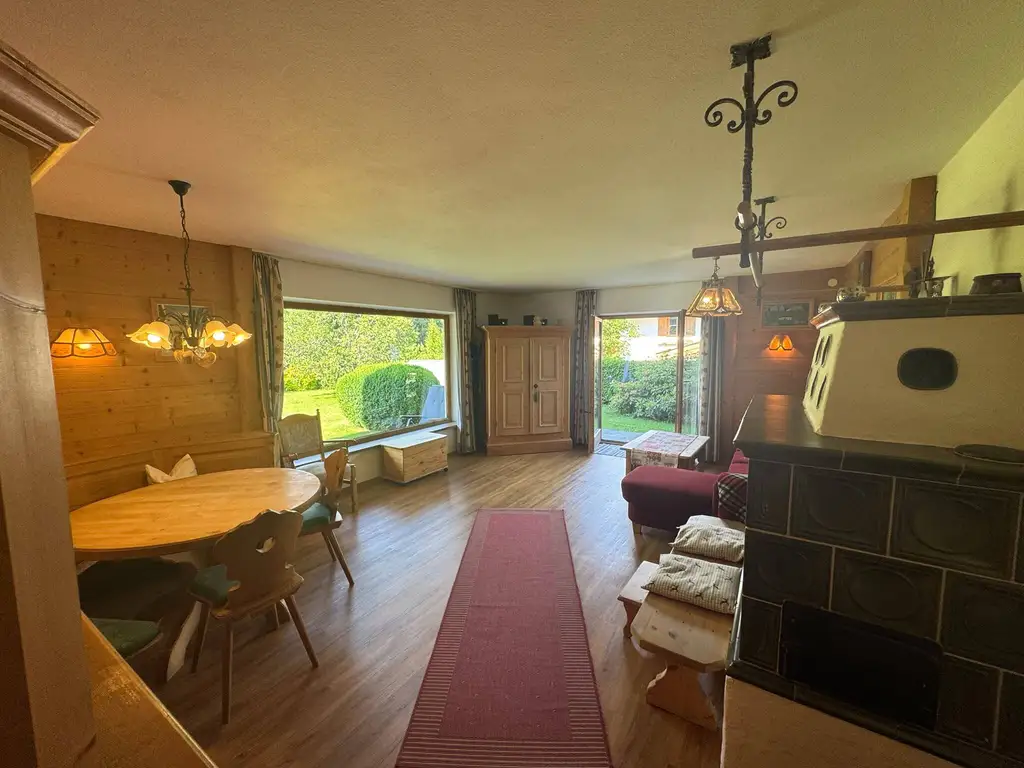 Landhaus mit unverbaubarem Ausblick in exklusiver Wohngegend von Aurach / Kitzbühel