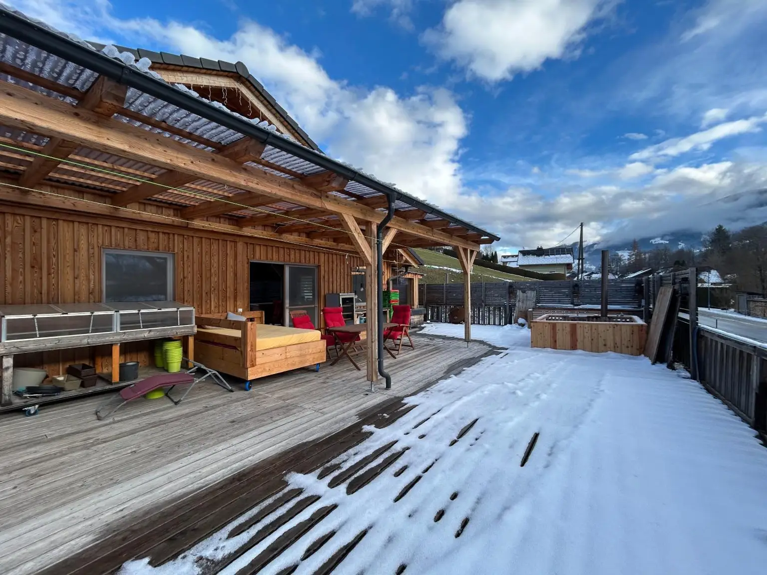 Haus mit Terrasse