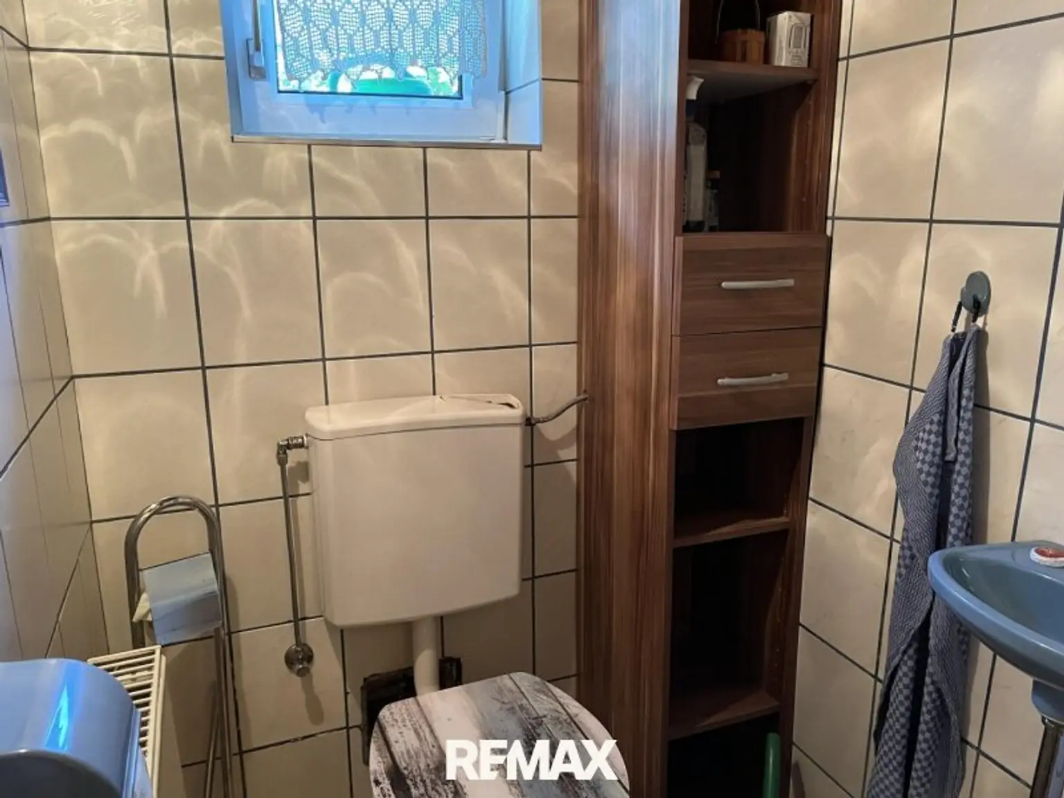 WC im EG