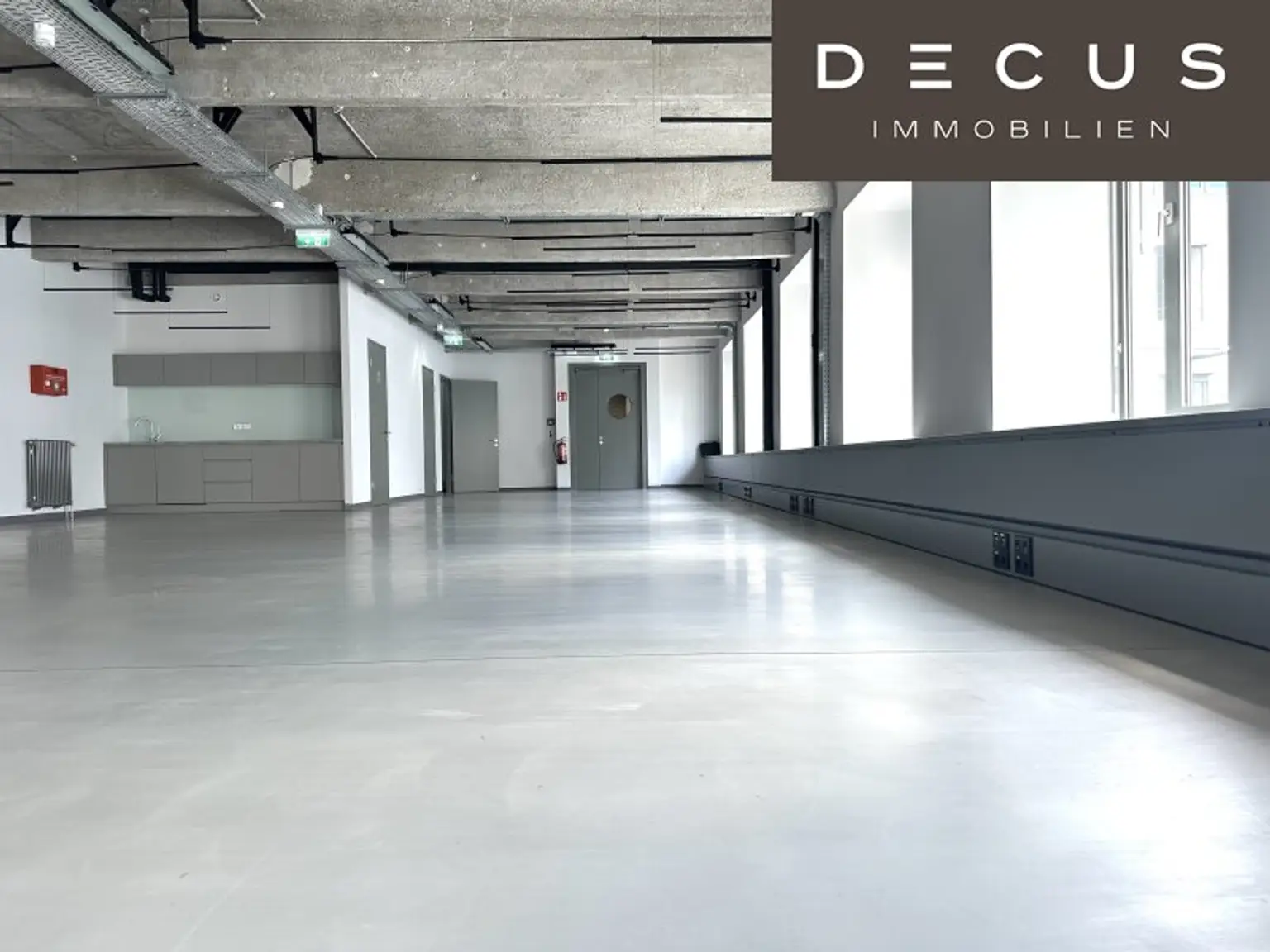 + + + FABRICATUR + + + stylisches Loft-Büro GEKÜHLT + + + 2 Räume + + +