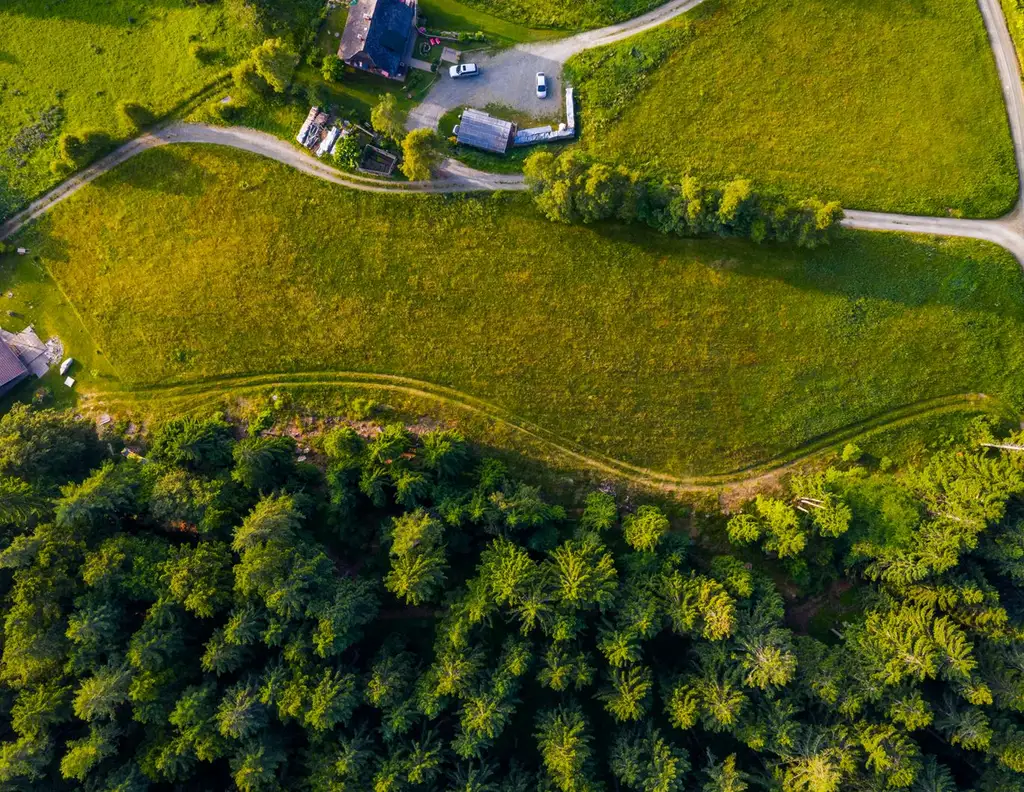 Baugrundstücke mit Zweitwohnsitz-Möglichkeit in herrlicher Naturlage