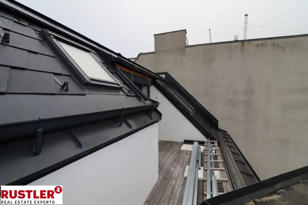 Altbaurenaissance mit Dachgeschossausbau- Nähe Kutschkermarkt