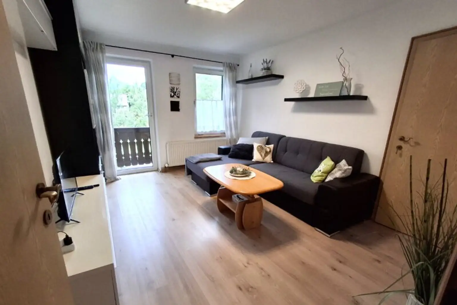 Gepflegte 3-Zimmer-Wohnung mit Balkon und Garage zu mieten
