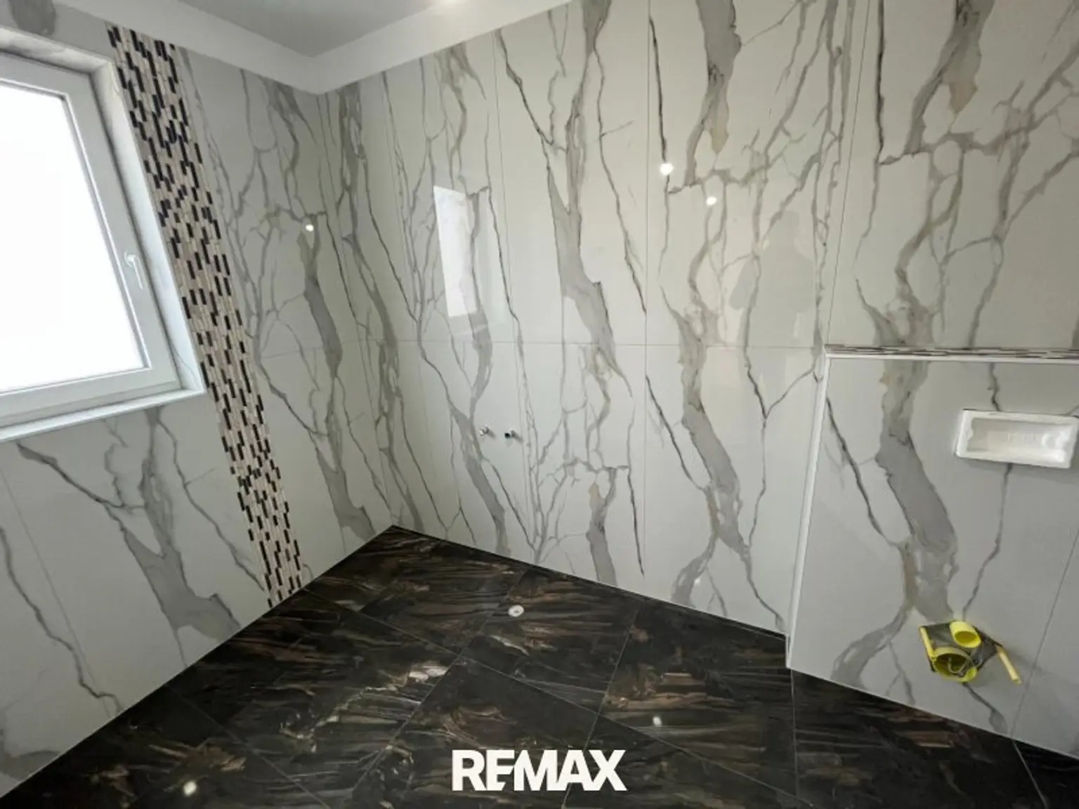 Obergeschoss - En-Suite-Badezimmer