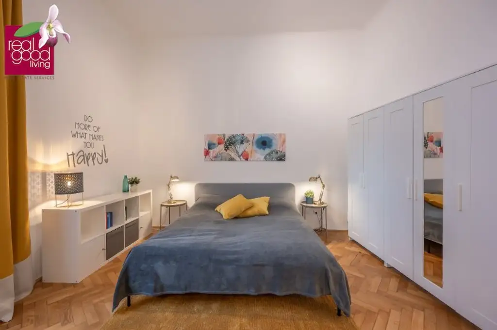 Altbau-Cityapartment komplett hofseitig & ruhig – sofort bezugsfertig | 3 Zimmer