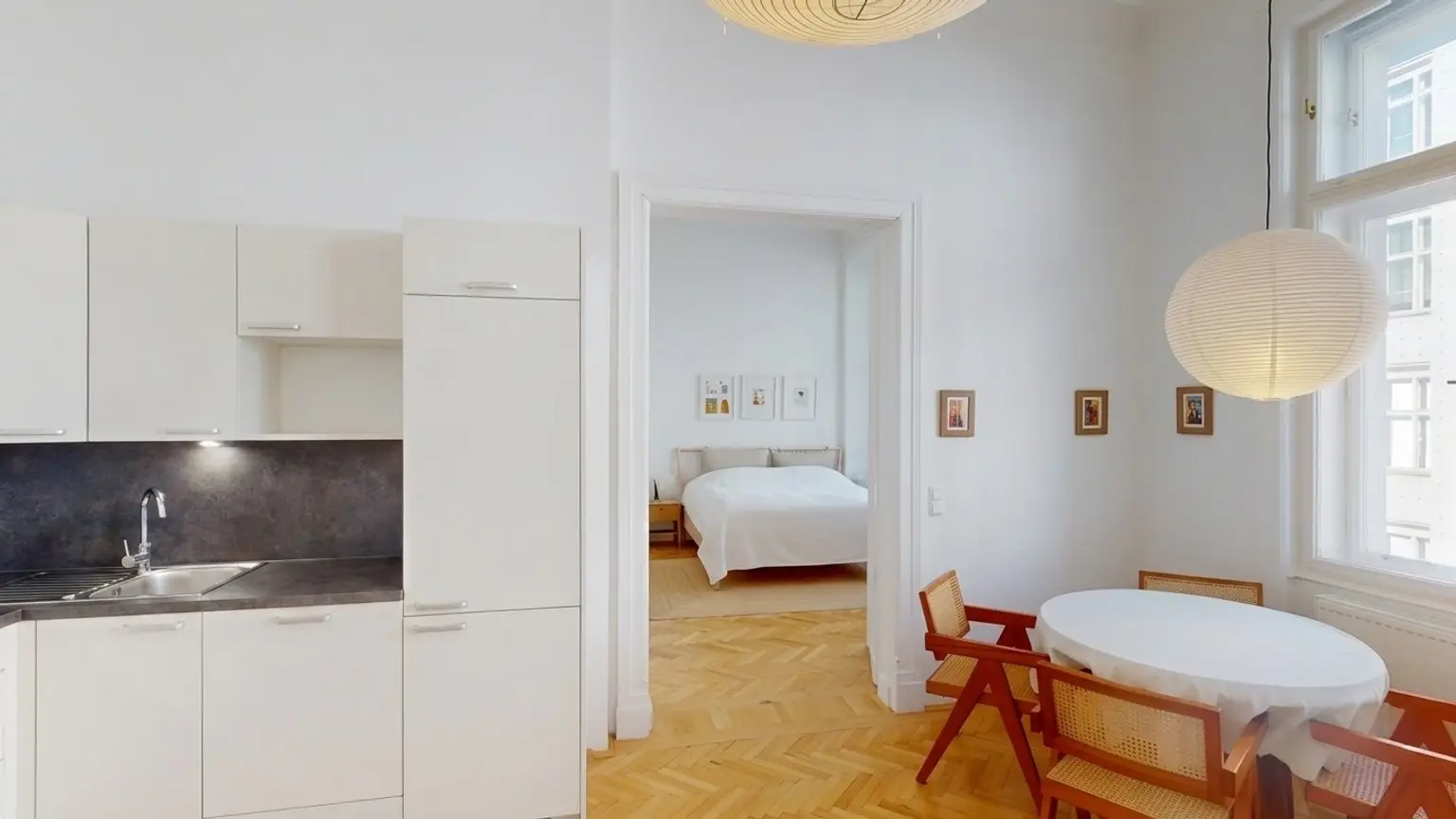 GROSSZÜGIGE ALTBAU-EINHEIT NAHE STADTPARK | WOHNEN & ARBEITEN AUF 227 M² (TOP 17 & 17A)