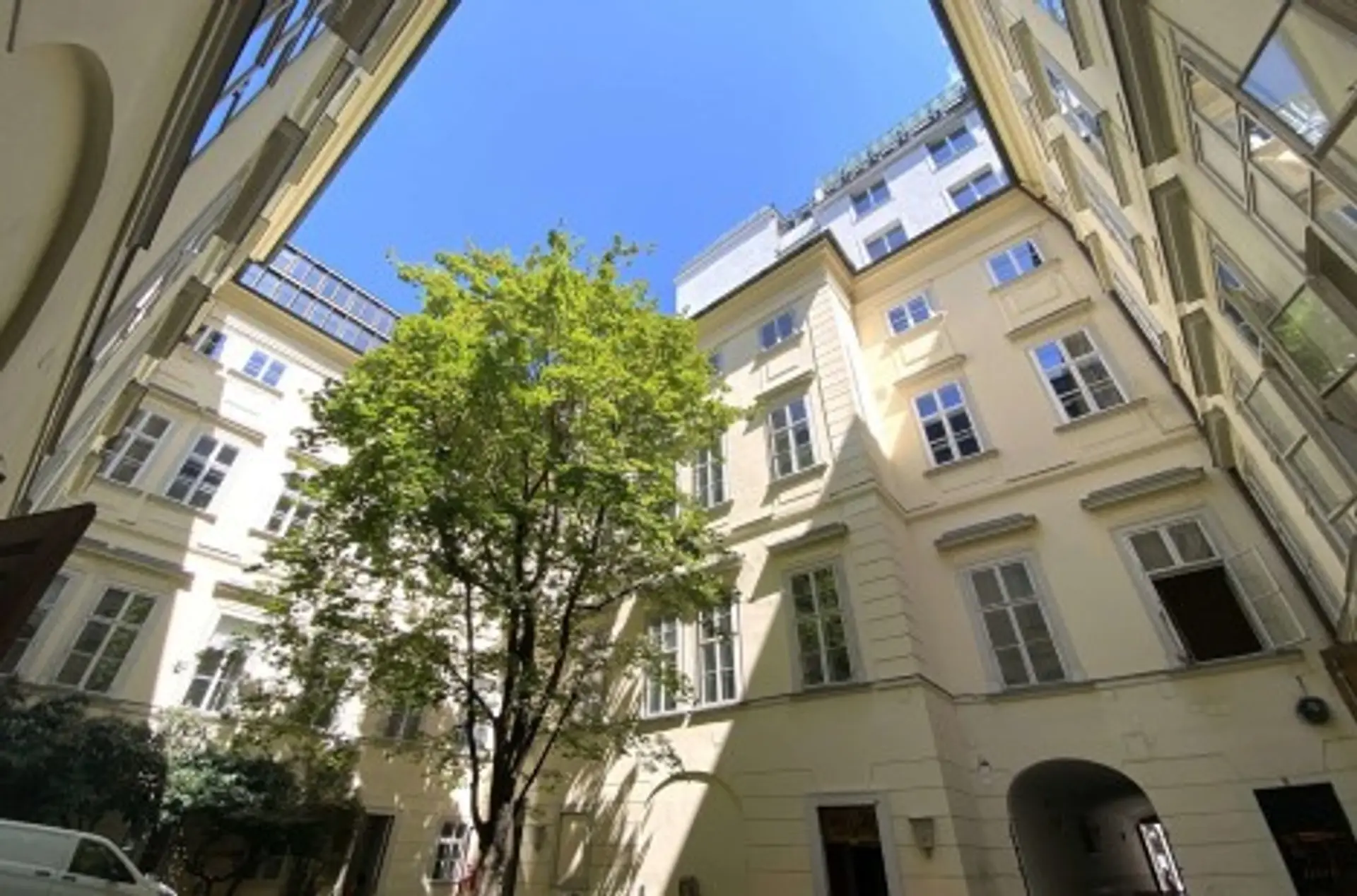 1010 Wien, Wallnerstraße 3 Hof